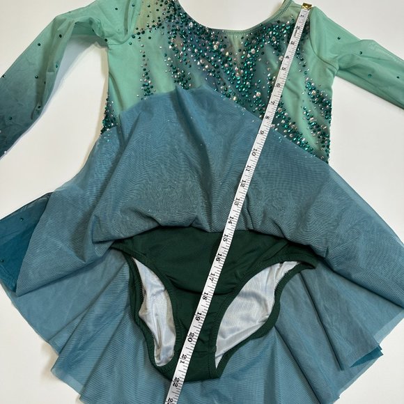 New Figure Skating Dress Size 10 (5~8T) with Hair Scrunchies (120~130cm) - Picture 9 of 9